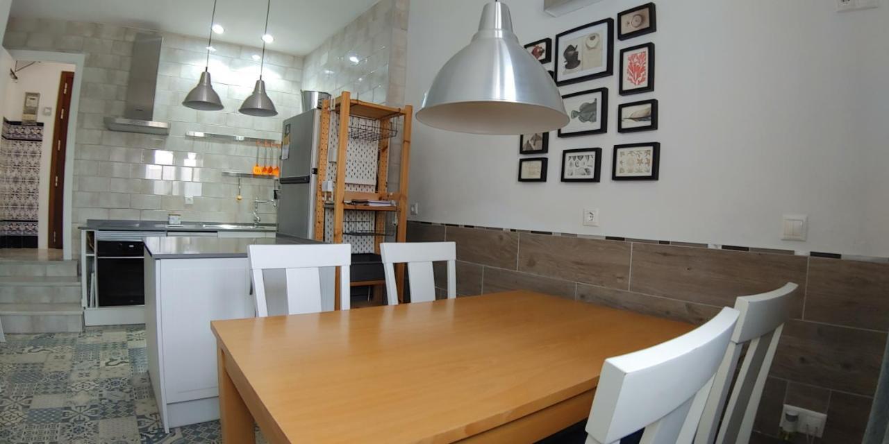 Casa Vistas A Trafalgar Solo Familias O Parejas - Parking Privado Opcional - Conil de la Frontera Kültér fotó