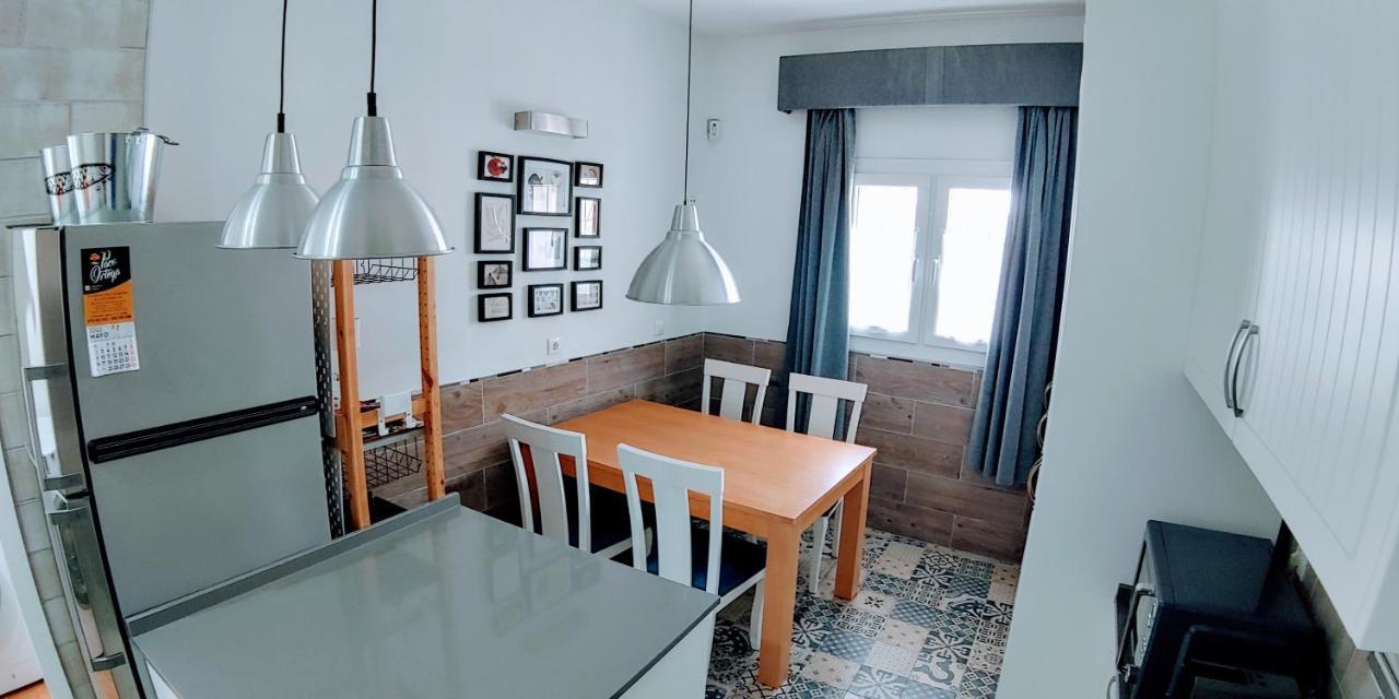 Casa Vistas A Trafalgar Solo Familias O Parejas - Parking Privado Opcional - Conil de la Frontera Kültér fotó