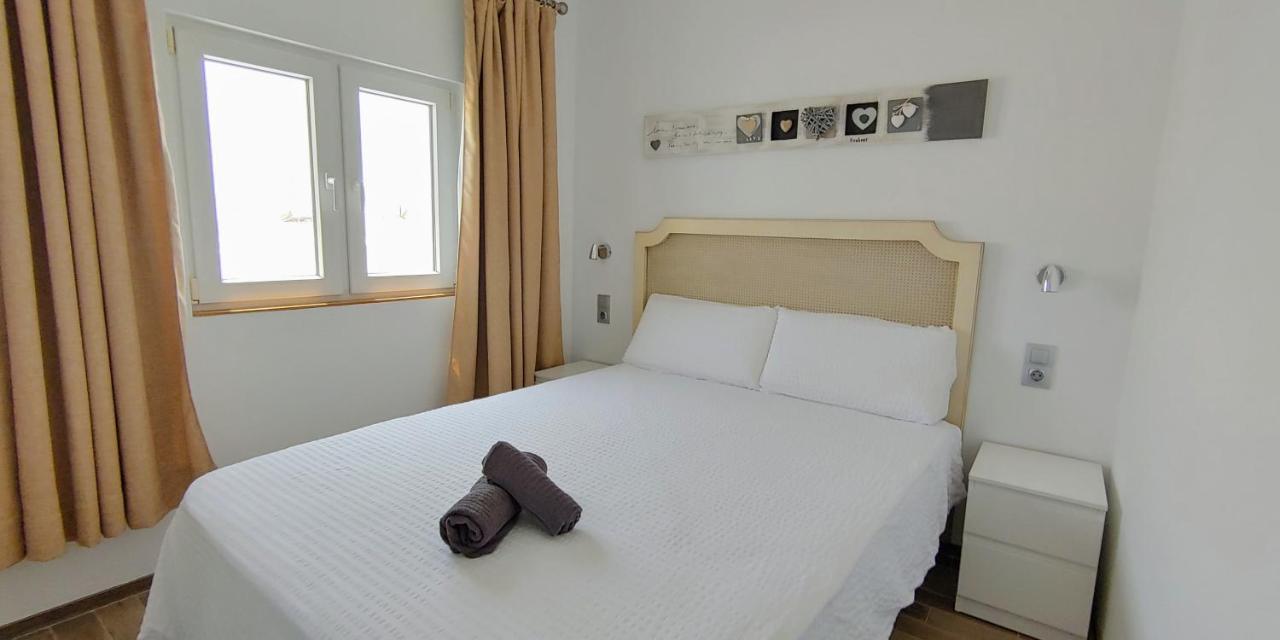 Casa Vistas A Trafalgar Solo Familias O Parejas - Parking Privado Opcional - Conil de la Frontera Kültér fotó