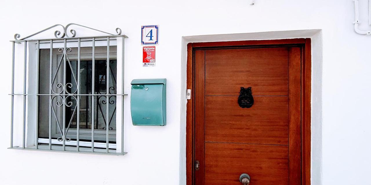 Casa Vistas A Trafalgar Solo Familias O Parejas - Parking Privado Opcional - Conil de la Frontera Kültér fotó